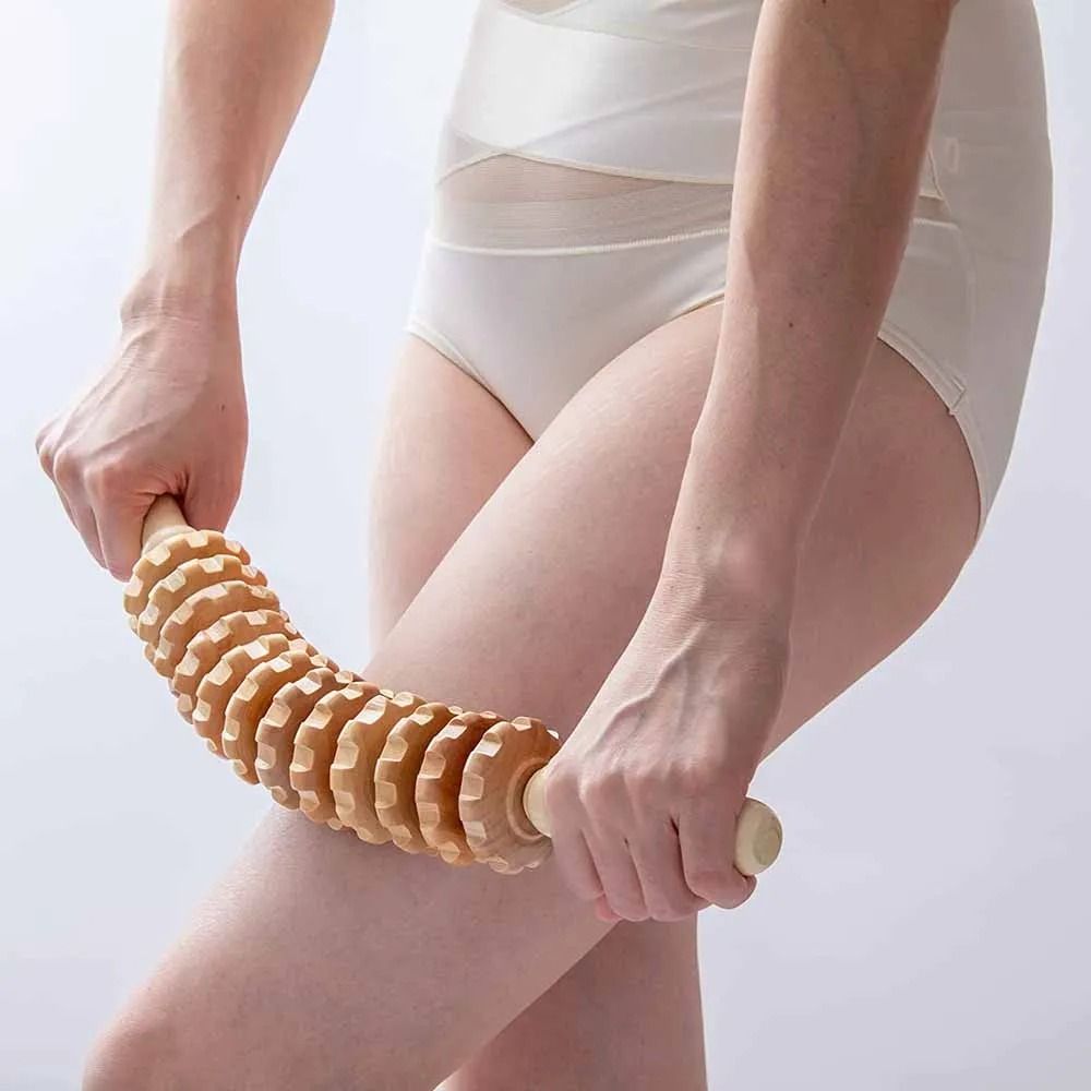 Curved Wooden Massage Roller Stick For Lymphatic Drainage And Anti Cellulite Therapy 2