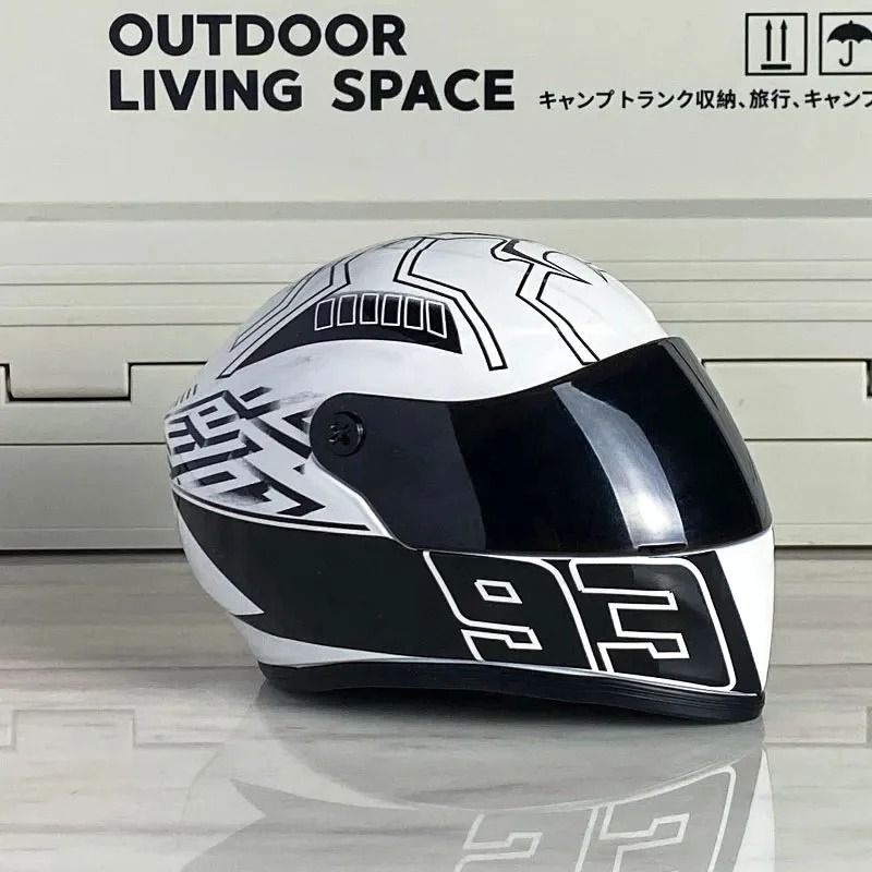 Mini Pet Helmet For Cats And Dogs Safety Photo Prop 10