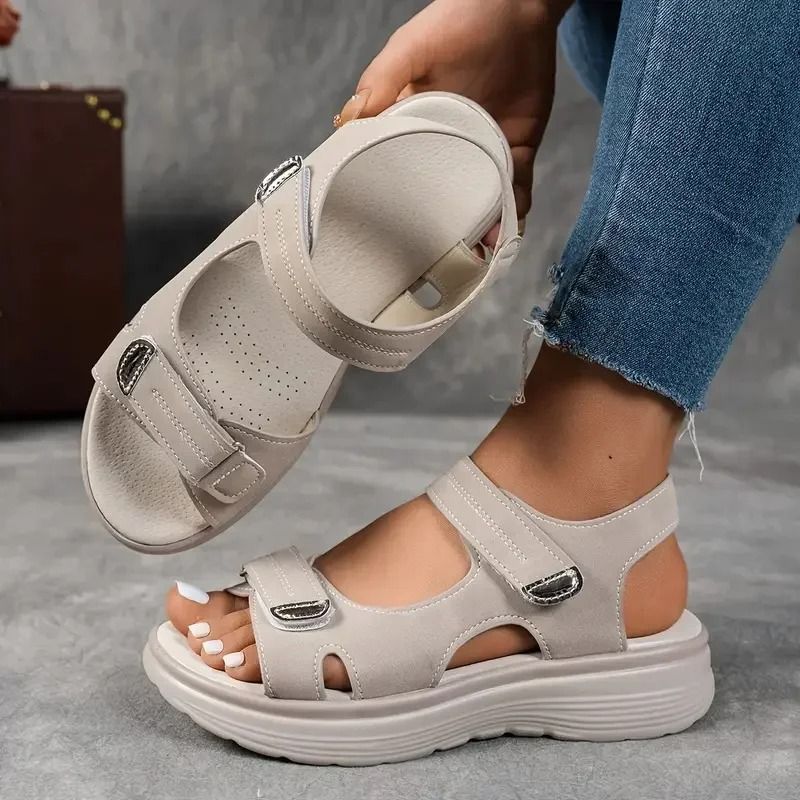 Womens Summer Platform Sandals With Thick Sole And Non Slip Design 2