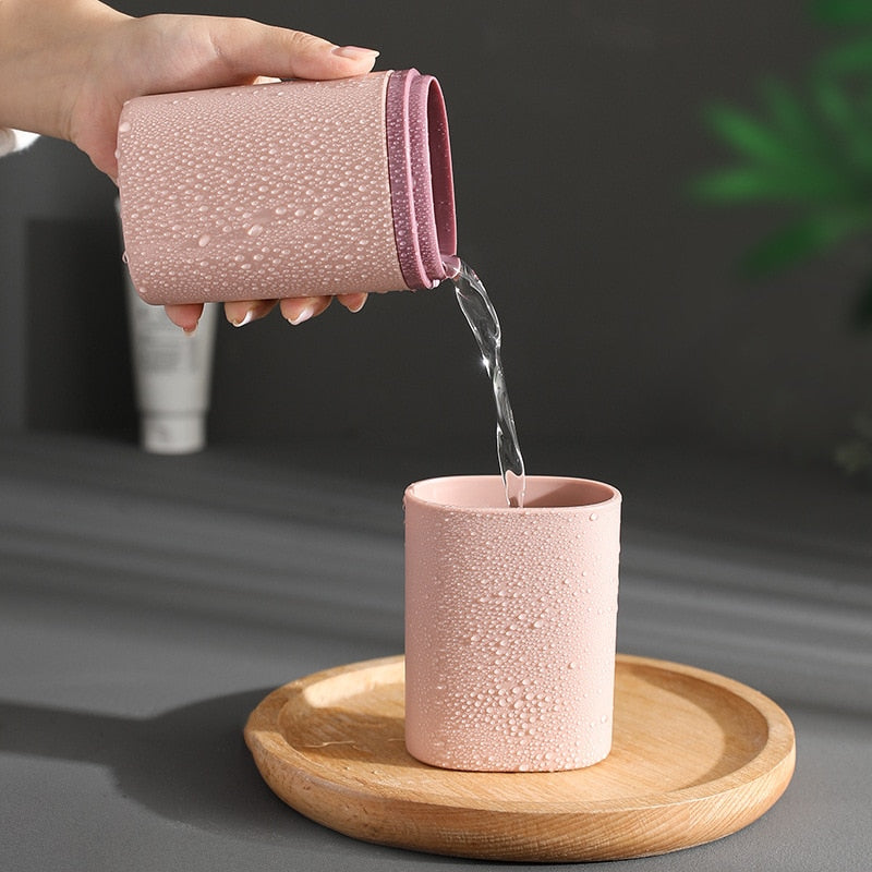 Toothbrush Travel Case, Portable & Hygienic Holder for Travel, Camping & Business Trips,Compact Plastic Toothbrush Cover