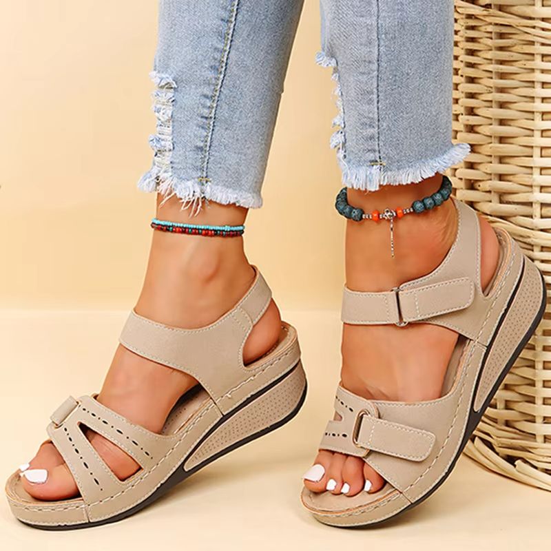 SoftStride Slip On Womens Sandals Open Toe Walking Comfort 7