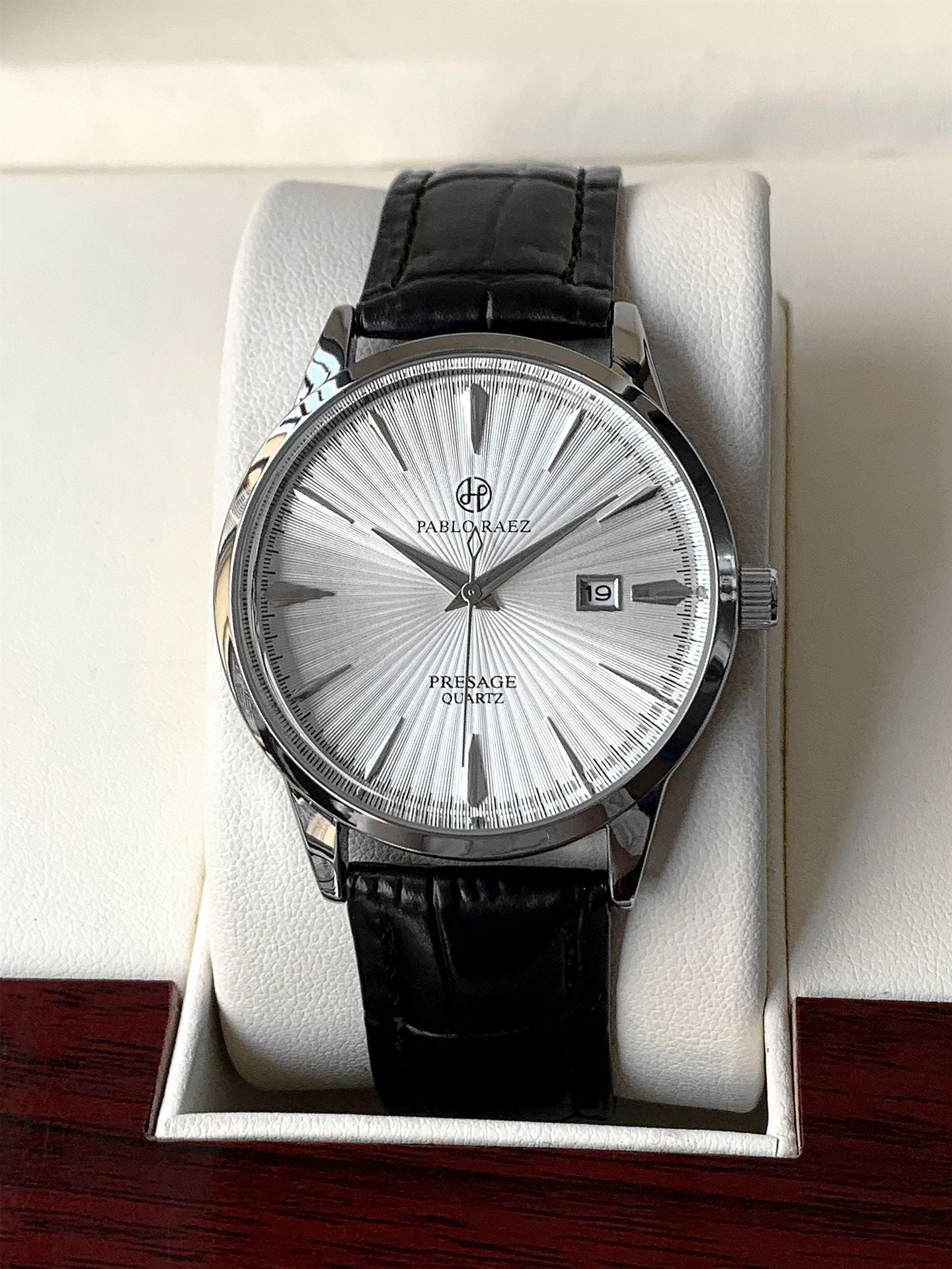 Waterproof Calendar Leather Strap Men Watch, Business Watches Quartz Wristwatches, Elegant Daily Timepiece