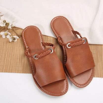 Women Summer Flat Sandals With Square Toe And Crisscross Strap Design For Beach And Daily Casual We 9