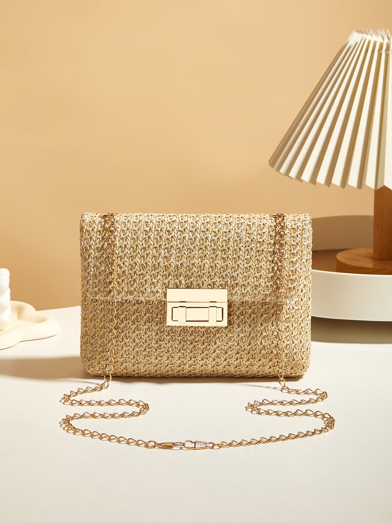 Korean Version Fashion Crossbody Bag, Trendy Grass Woven Handbag for Women, Small Lock Closure Square Purse