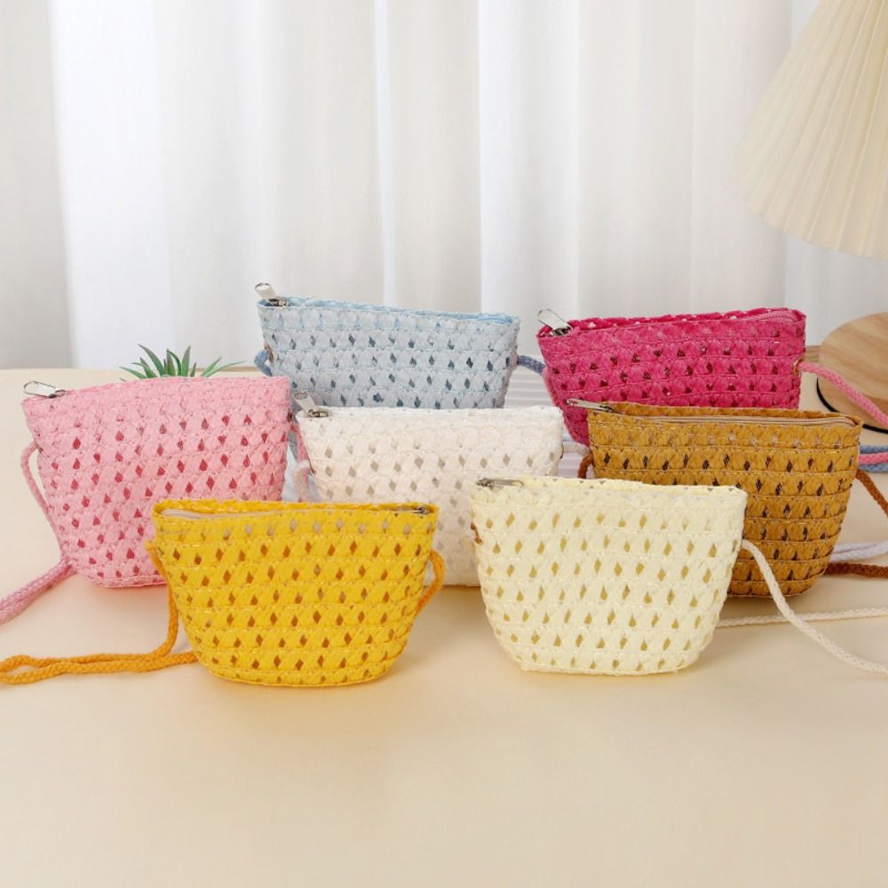 Mini Straw Bag for Summer, Hollow Handwoven Crossbody Bag, Shoulder Handbag, Kid Beach Purse, Wallet for Women and Girls