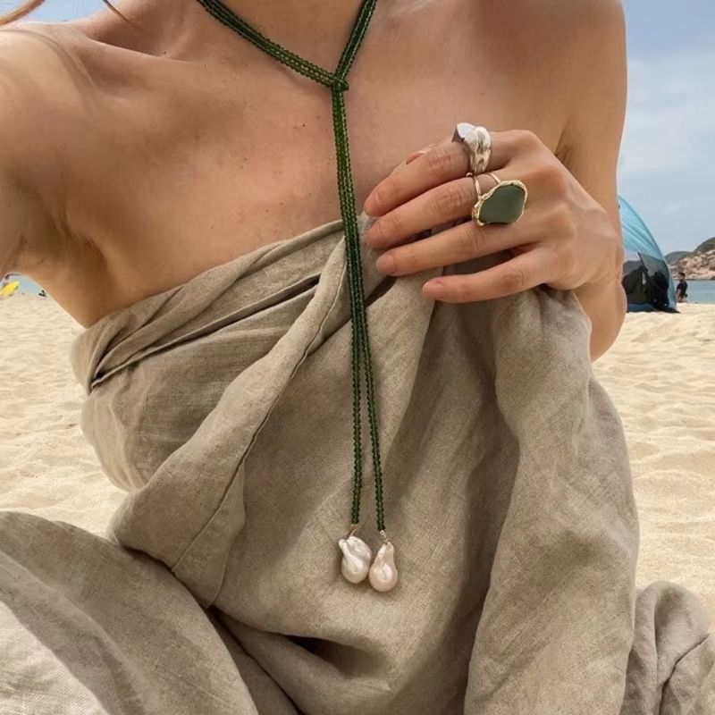 French Style Baroque Pearl and Green Sandstone Necklace for Women