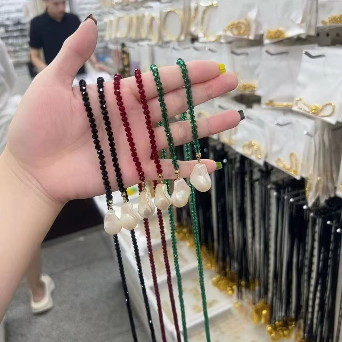 French Style Baroque Pearl And Green Sandstone Necklace For Women 5