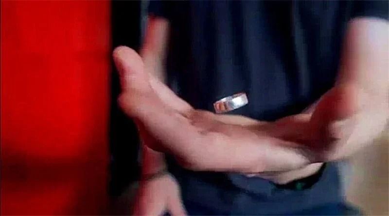 Floating Magic Pen And Ring Illusion Trick Kit 3