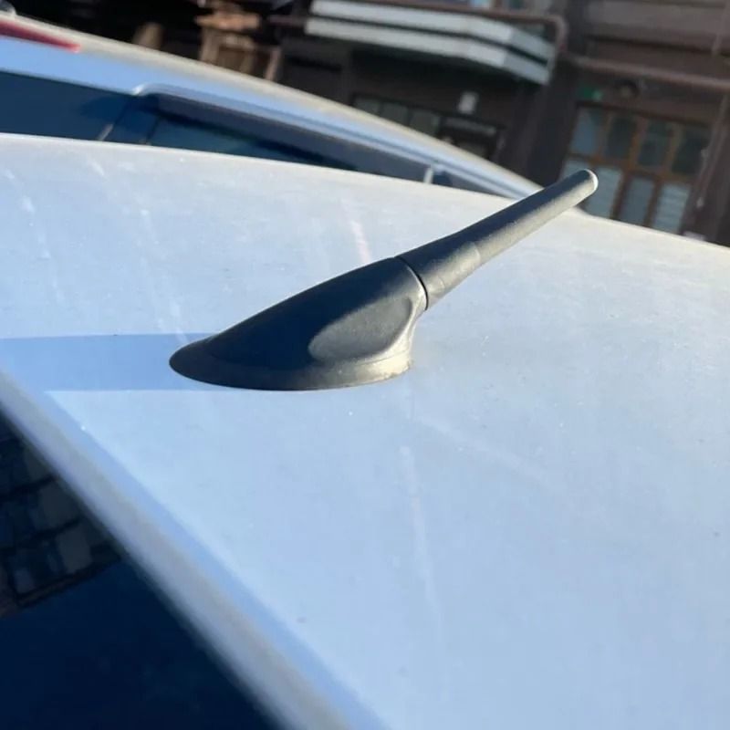 Universal Mini Car Roof Antenna With Screws 4