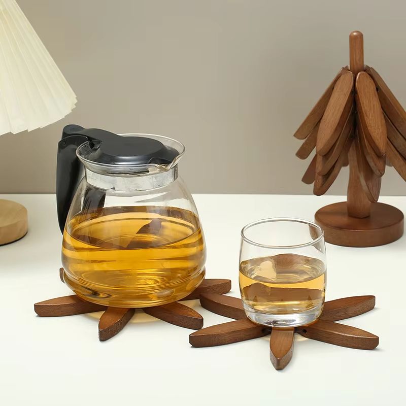 4PCS Wooden Tree Design Trivets  Decorative HeatResistant Table Mats  Pot Holders 3
