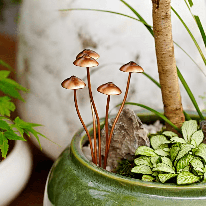 Rustic Metal Mushroom Garden Stakes Set