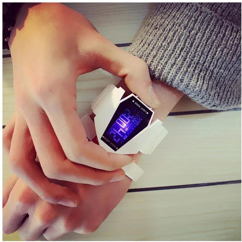 Junior High School Boys Girls Sports Electronic Watch Multi Function Aircraft Style Digital Wristwa 4