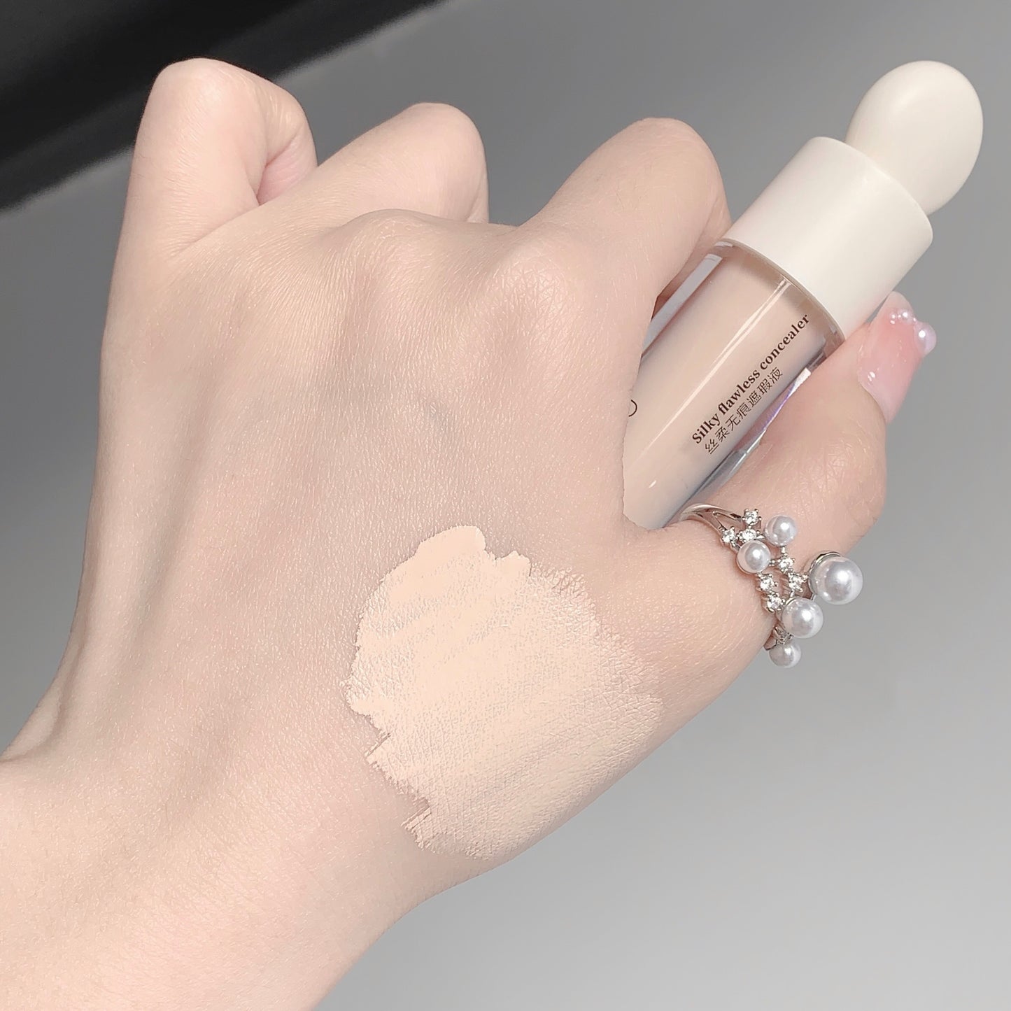 Silky Full Coverage Concealer, Cover Acne Marks & Spots, Dark Eye Circles, Face Brightening, Skin Whitening Concealer