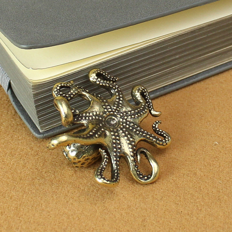Miniature Retro Brass Octopus Figurine, Copper Tea Pet Animal Decor, Sea Creature Home Decoration Gift for Desktop