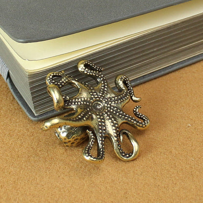 Miniature Retro Brass Octopus Figurine, Copper Tea Pet Animal Decor, Sea Creature Home Decoration Gift for Desktop