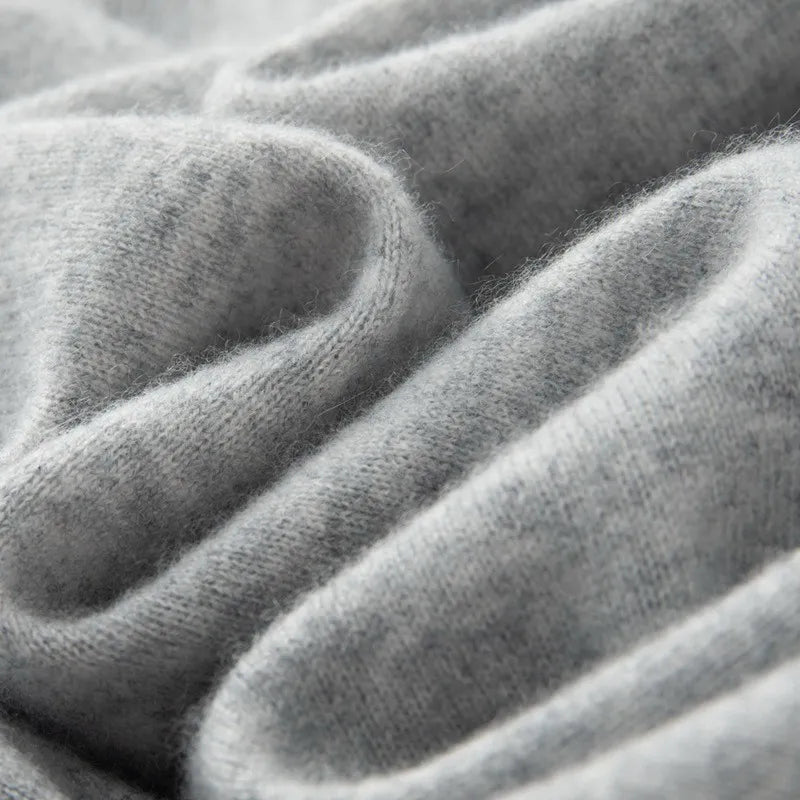 Mens Soft Cashmere Sweater, Autumn Winter Pullover Slim Fit V-Neck Knitted Woolen Knitwear for Business Casual Wear
