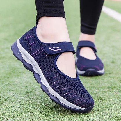 Womens Breathable Mesh Platform Sneakers with Lightweight Design and Casual Comfort