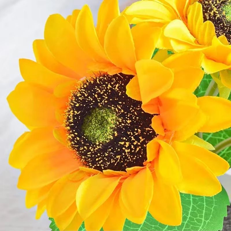 Sunflower LED Night Light  USB Rechargeable Table Lamp For Bedroom Desktop  Home Decor 4