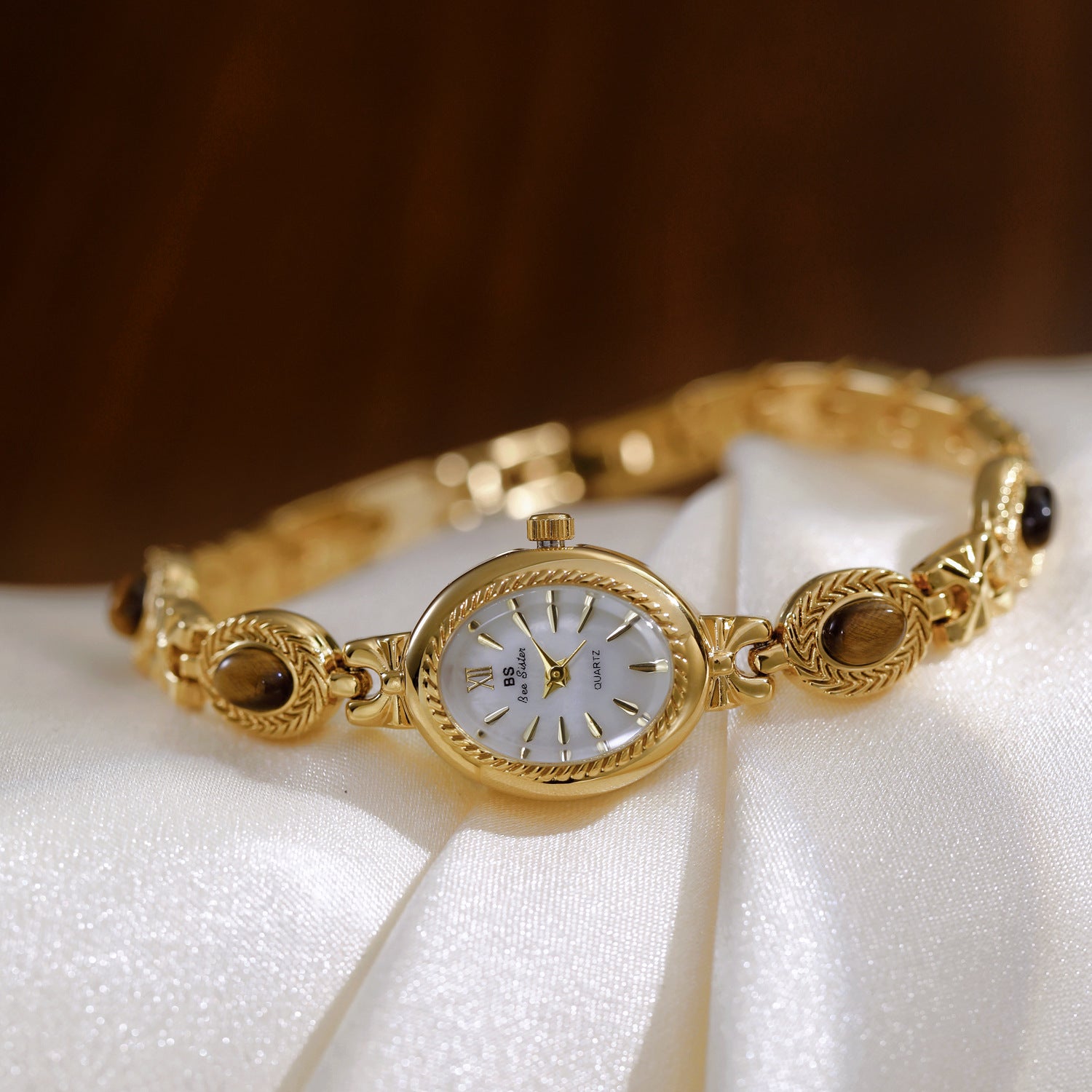 Gold Bracelet Amber Jewelry Quartz Oval Wristwatch for Women, Luxury Elegant Ladies Watch, Retro Fashion Style