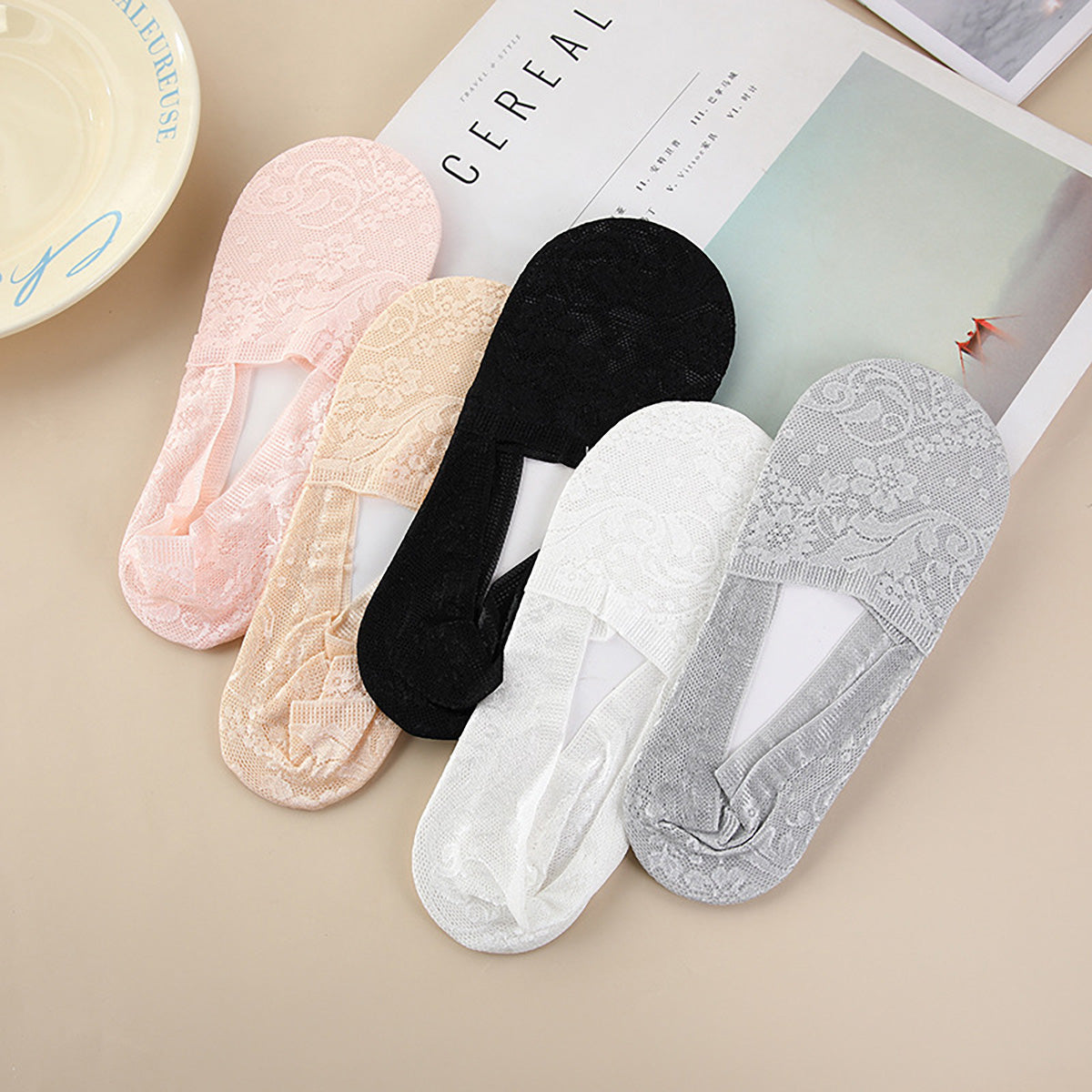 Women Summer Lace Invisible Socks Boat Mesh Thin Low Cut Socks With Silicone Grip AntiSlip No Show  4