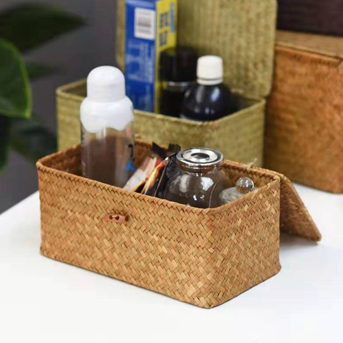 Handmade Wicker Woven Storage Box with Lid, Rattan Laundry Basket for Bath, Towels & Cosmetics Stylish Seagrass Organ