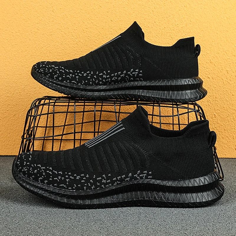 Breathable Slip On Walking Shoes For Men 3