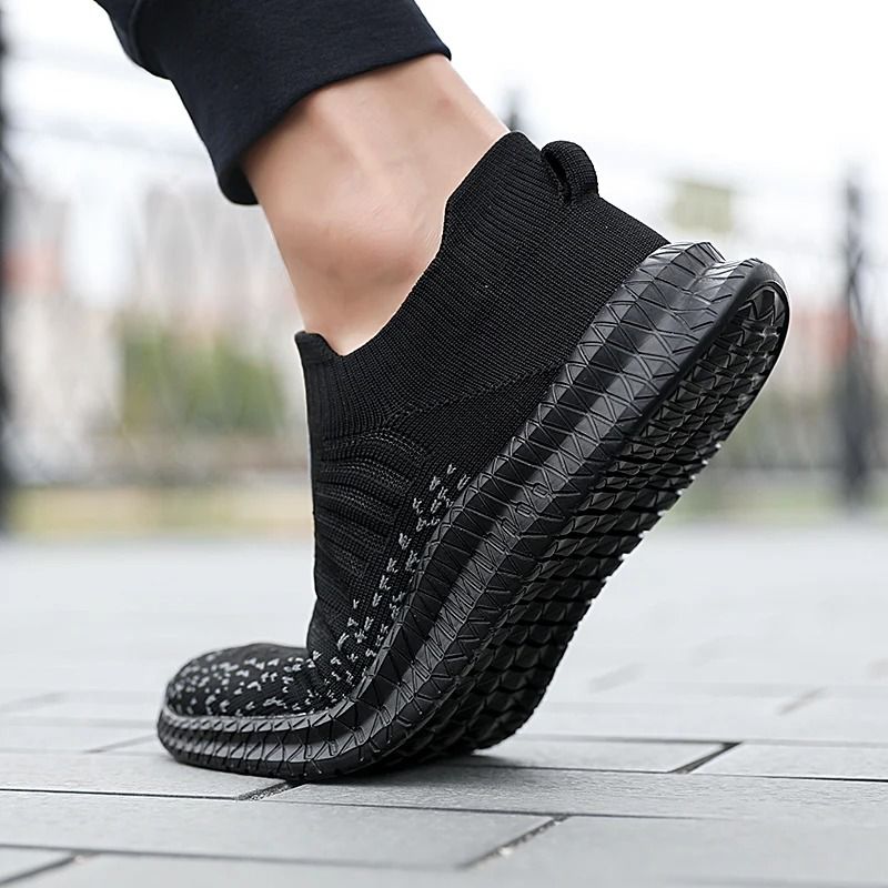 Breathable Slip On Walking Shoes For Men 4