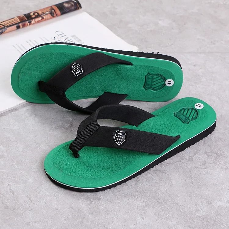 Mens Casual Non Slip Summer Flip Flops With Flat Sole For Indoor And Beach Wear 10