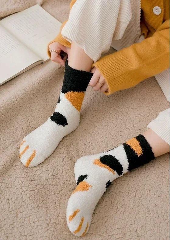 Women 3D Animal Toe Socks Set With Cat Paw And Stripe Designs For Fun Everyday Wear 5