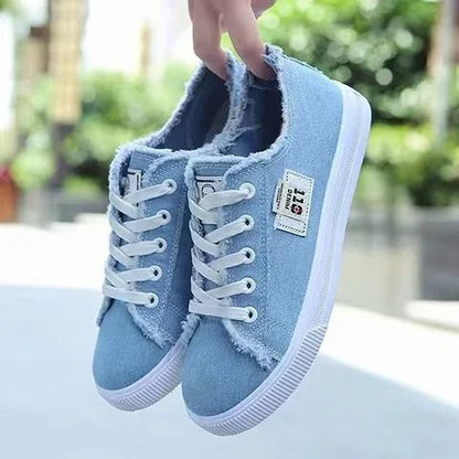 Women Canvas Sneakers With Low Upper And Lace Up Design For Everyday Casual Spring And Summer Wear 7
