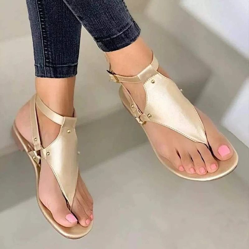 Women Flat Sandals With Belt Buckle Strap And PU Leather Design For Casual Summer Wear 1