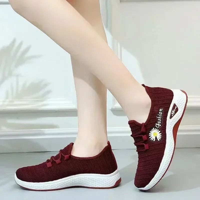 Womens Lightweight Breathable Sneakers For Casual And Active Wear 1