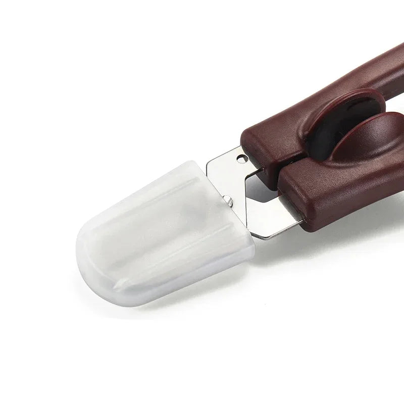 Stainless Steel Walnut Clip Chestnut Sheller, Creative Nut Opener, Multi-functional Kitchen Cutter Gadget for Peanuts