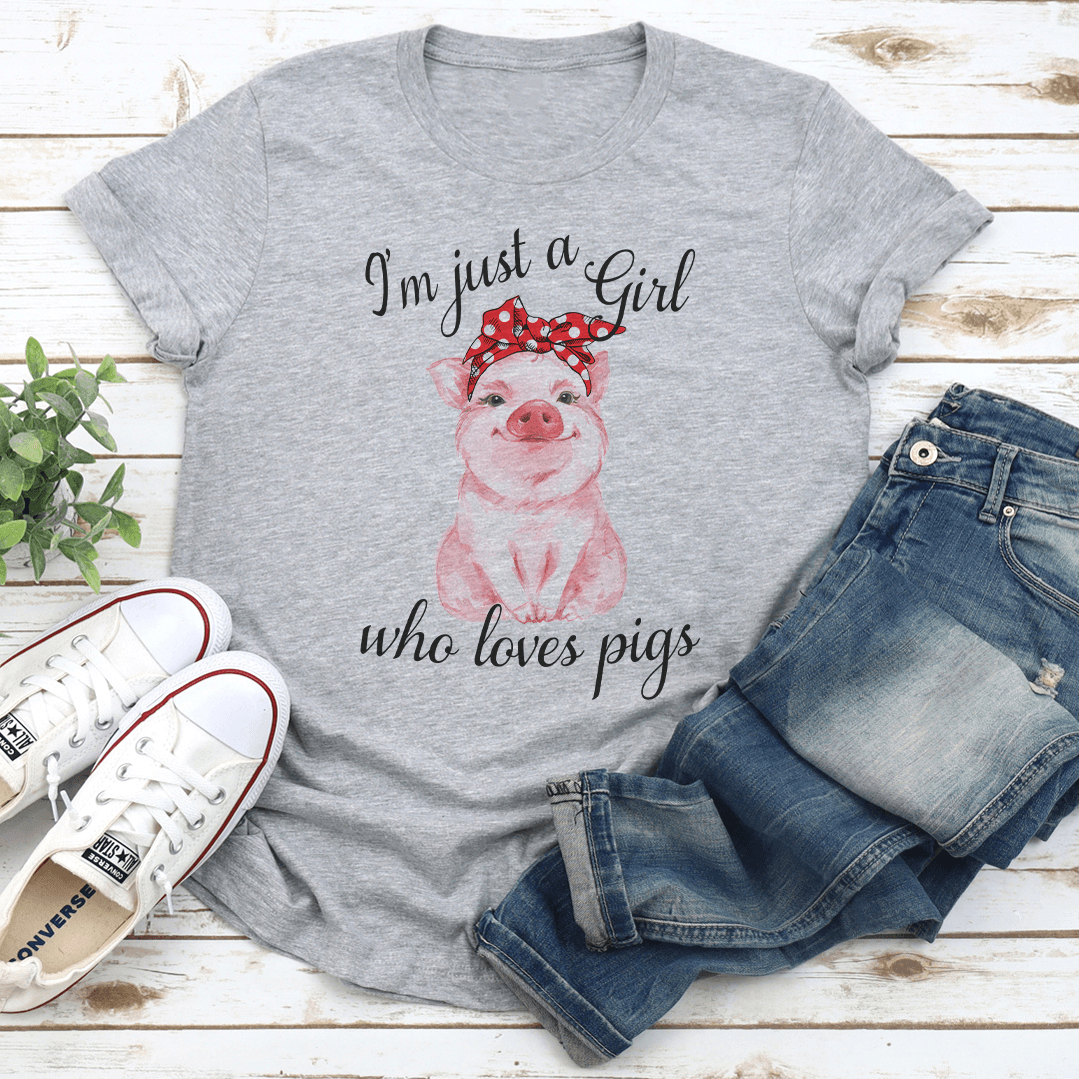 Im Just A Girl Who Love Pigs Tee 3