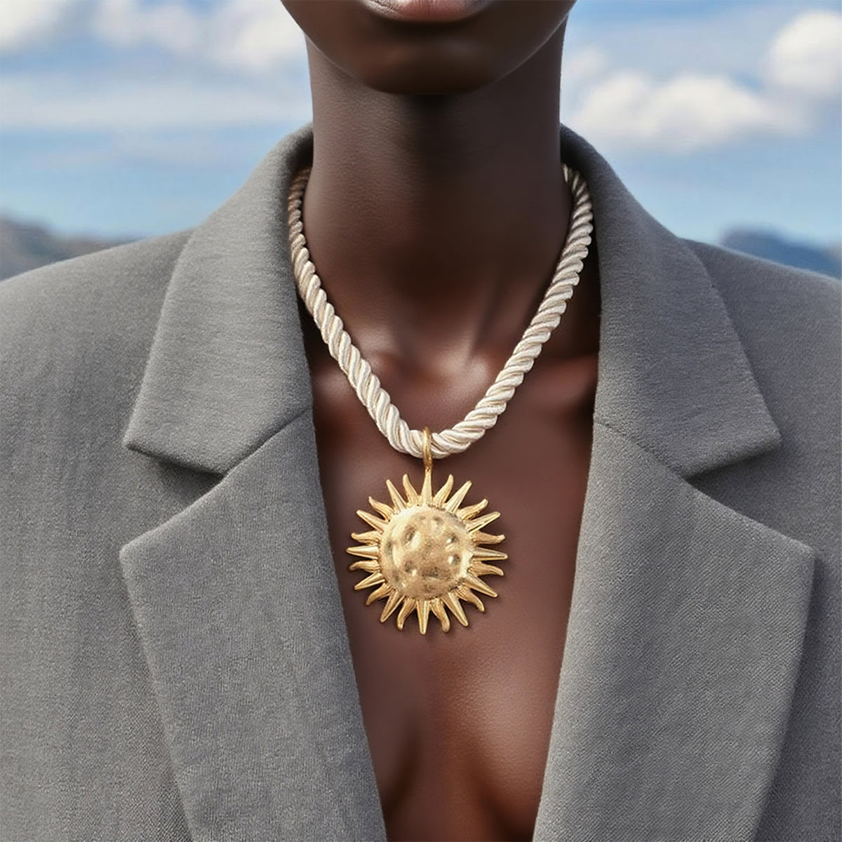 Sun Flower Pendant Necklace for Women, ZAA Vintage Metal Rope Chain Jewelry, Beach Party Fashion Gift Accessories