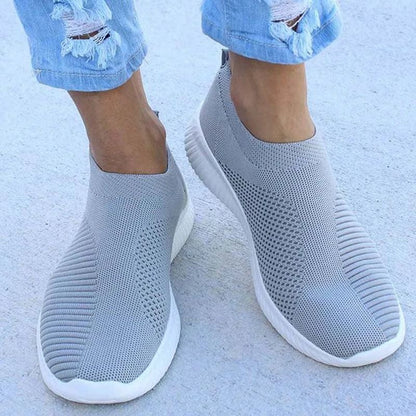 Womens Slip On Casual Sneakers Lightweight Vulcanized Sports Shoes Comfortable White Walking Sneake 10