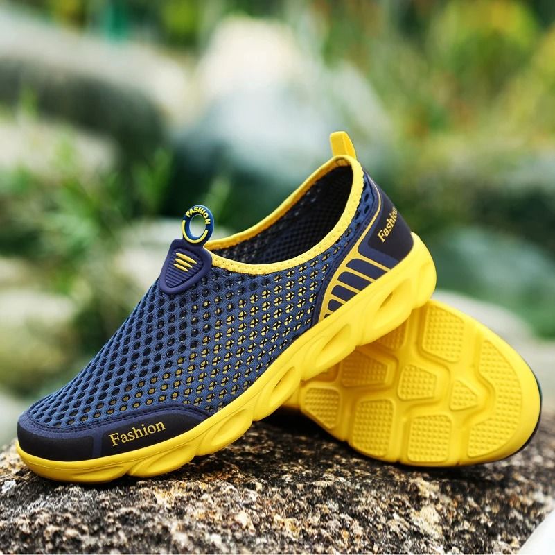 Mens Quick Dry Aqua Sneakers Lightweight Breathable Water Shoes for Beach Sports Wading and Outdoor Camping