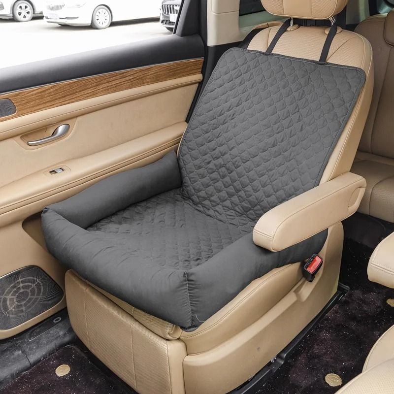 Portable Waterproof Pet Car Seat Carrier With Safety Hammock Design 10