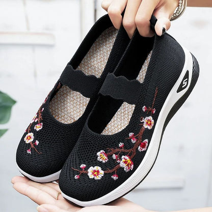 Womens Lightweight Summer Sneakers With Soft Non Slip Sole And Breathable Comfort 1