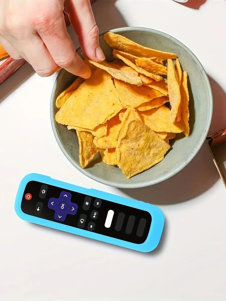 Luminous Silicone Remote Control Case With Strap For TCL Hisense Roku TV 1