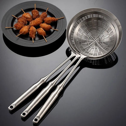 Stainless Steel Strainer Scoop With Long Handle Heat Resistant Oil Filter Colander For Kitchen Cook 1