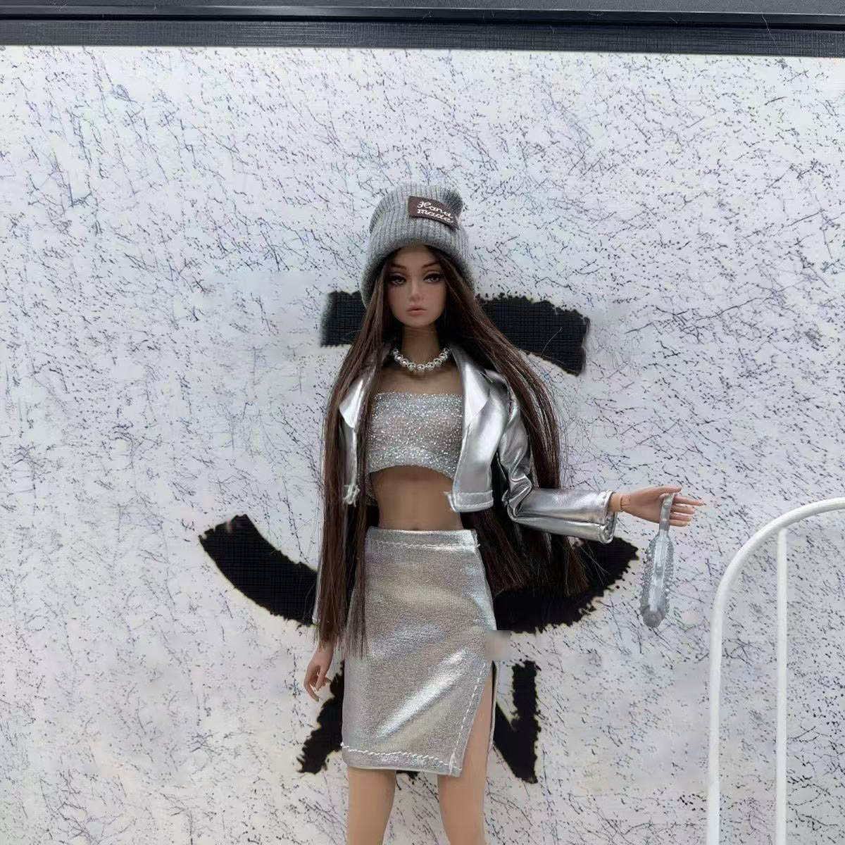 1/6 Supermodel Clothe Fashion, 5-Piece Spice Girls Series Set (Leather Jacket, Vest, Skirt, Hat) for 30cm Doll Dress Up