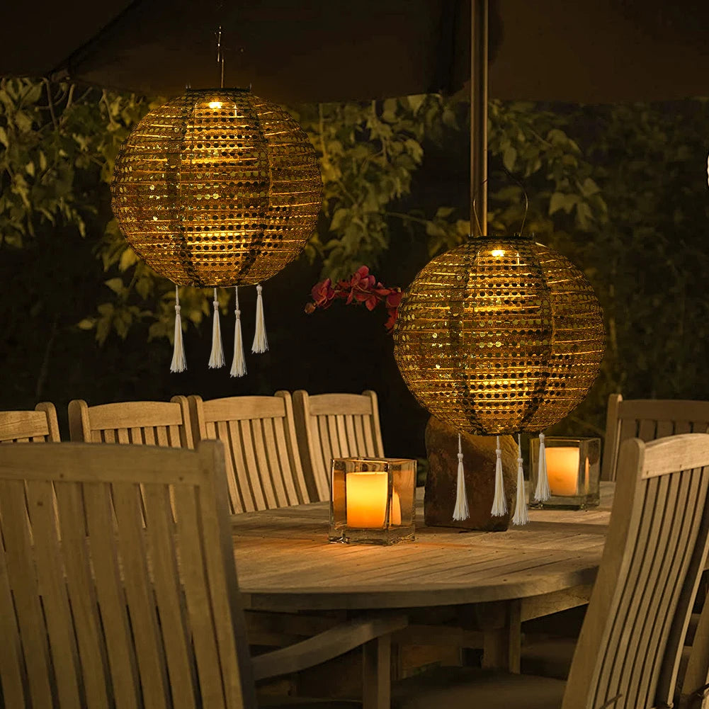 Solar Hanging Projection Lantern, LED Solar Lantern Lamp for Garden, Waterproof Outdoor Party Light Decoration