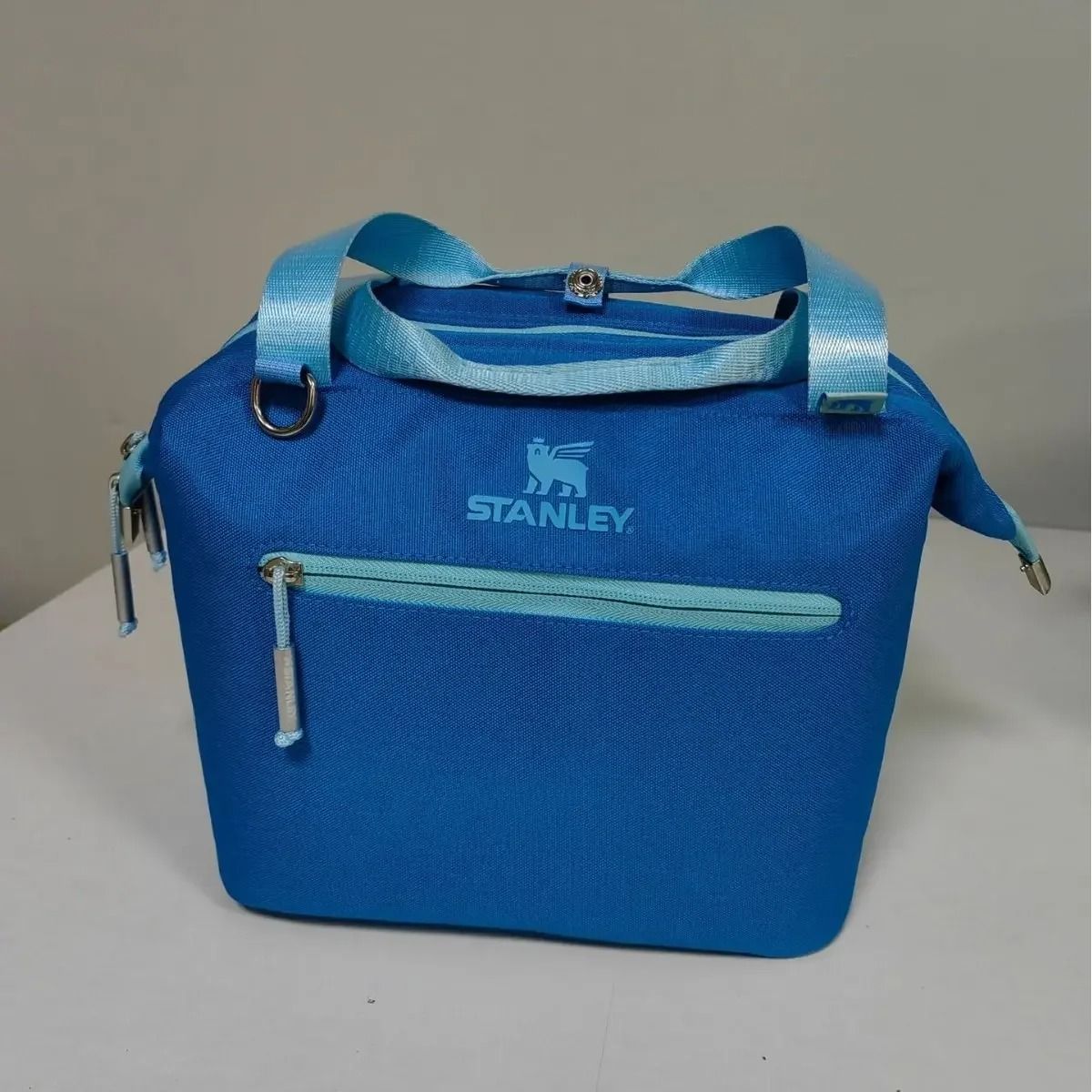 Mini Insulated Lunch Shoulder Bag With Soft Oxford Shell Portable Leakproof Cooler For Travel Or Ou 7
