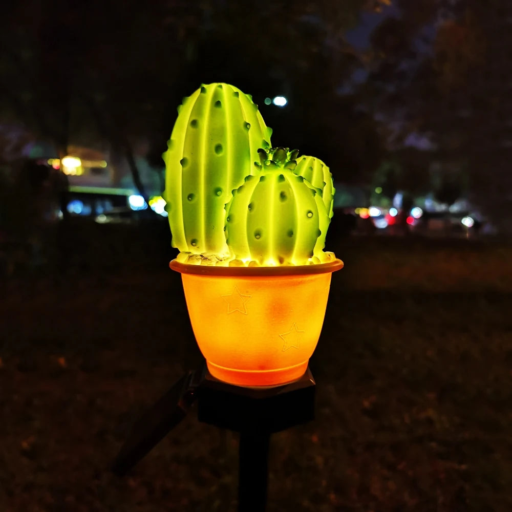 LED Solar Garden Light Simulation Pineapple Cactus, Outdoor Landscape Lamp for Yard, Lawn, Walkway, Patio Decor
