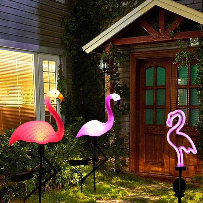 Solar Flamingo Garden Light For Outdoor Pathway Patio Yard Decor With Waterproof LED Stake Design 1