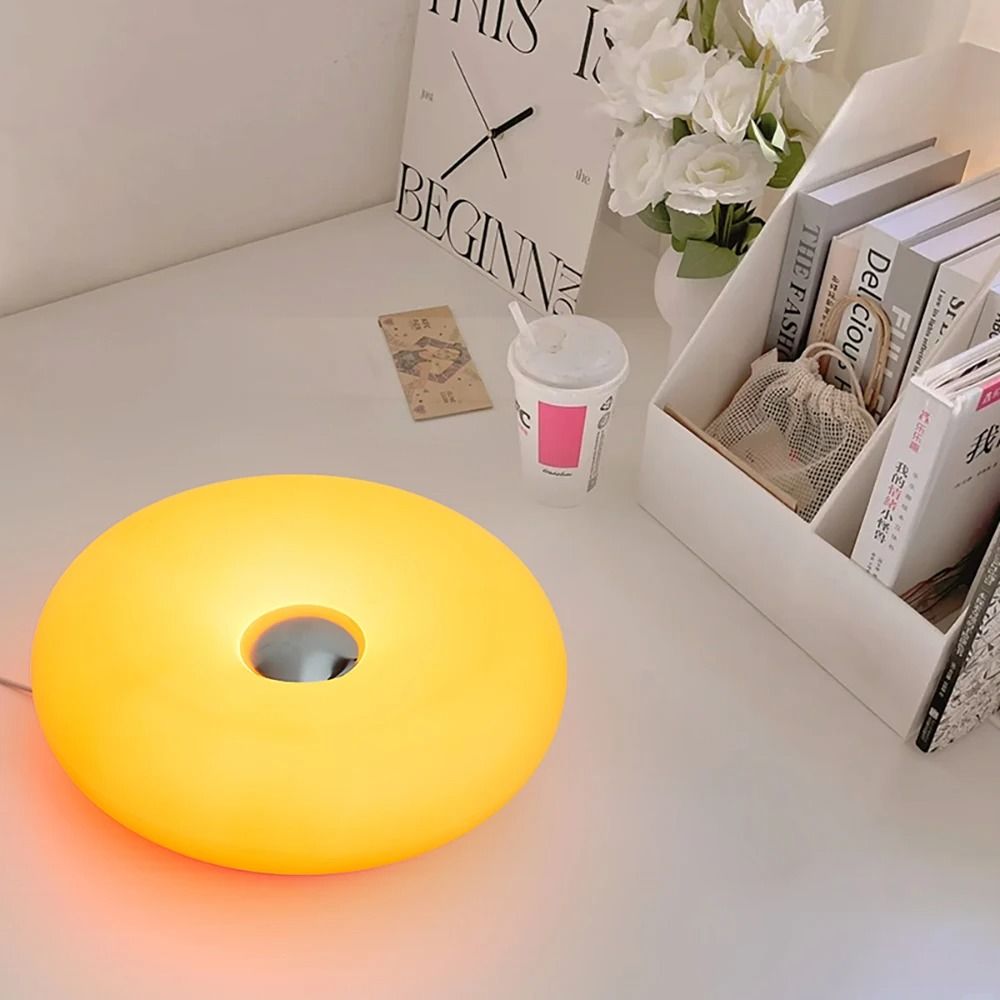 Modern Bauhaus Donut Table Lamp With USB Plug For Bedroom And Living Room Decor 3