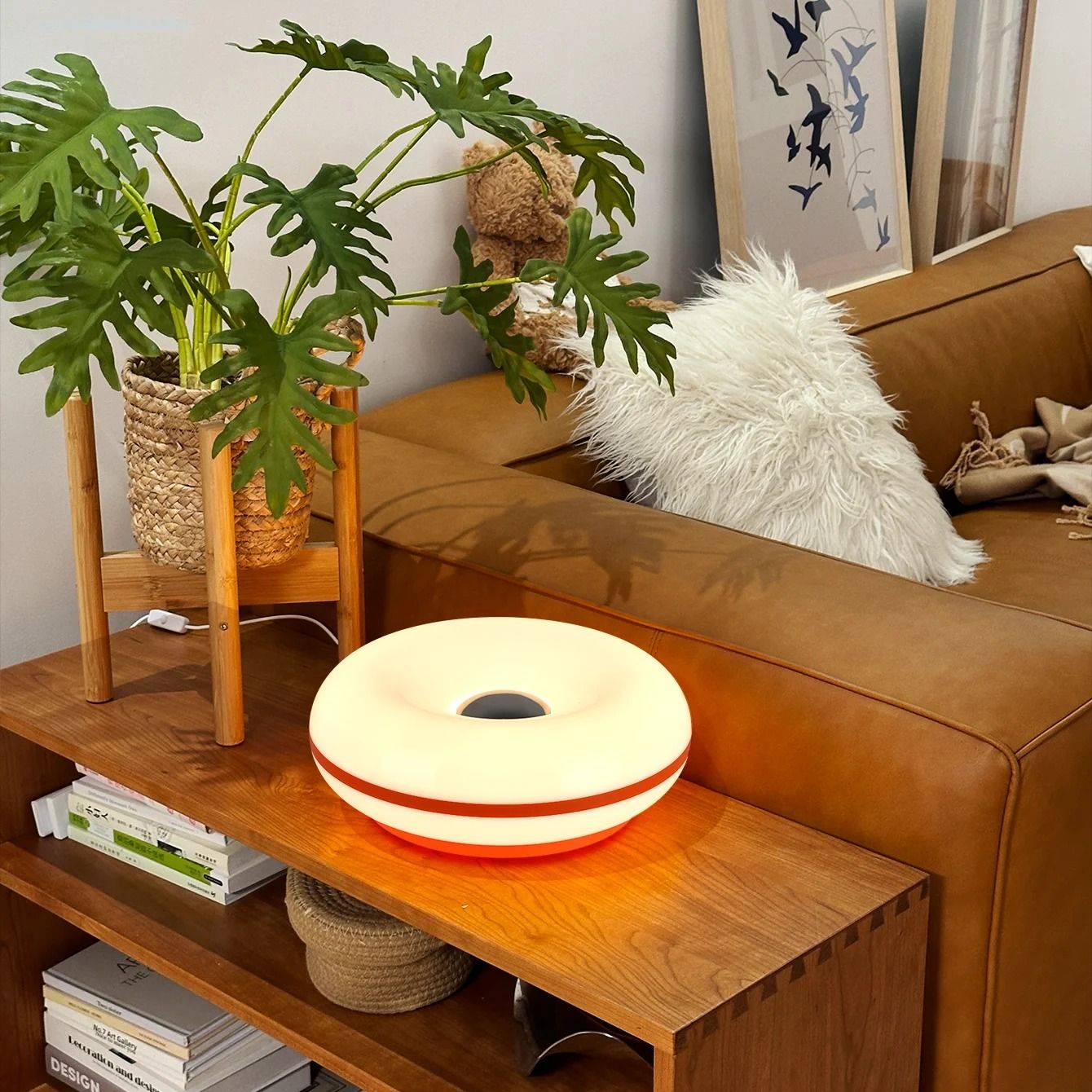 Modern Bauhaus Donut Table Lamp With USB Plug For Bedroom And Living Room Decor 5