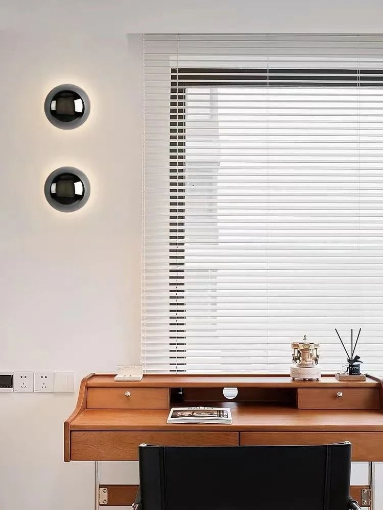 Modern Minimalist Silver Wall Lamp For Bedroom And Hallway Lighting 2