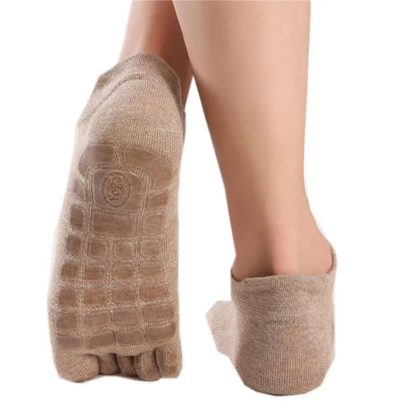 Mens Winter Thick Five Fingers Socks Warm Non Slip Fitness Toe Socks for Low Calf Indoor Comfort Slipper Male Floor Wear